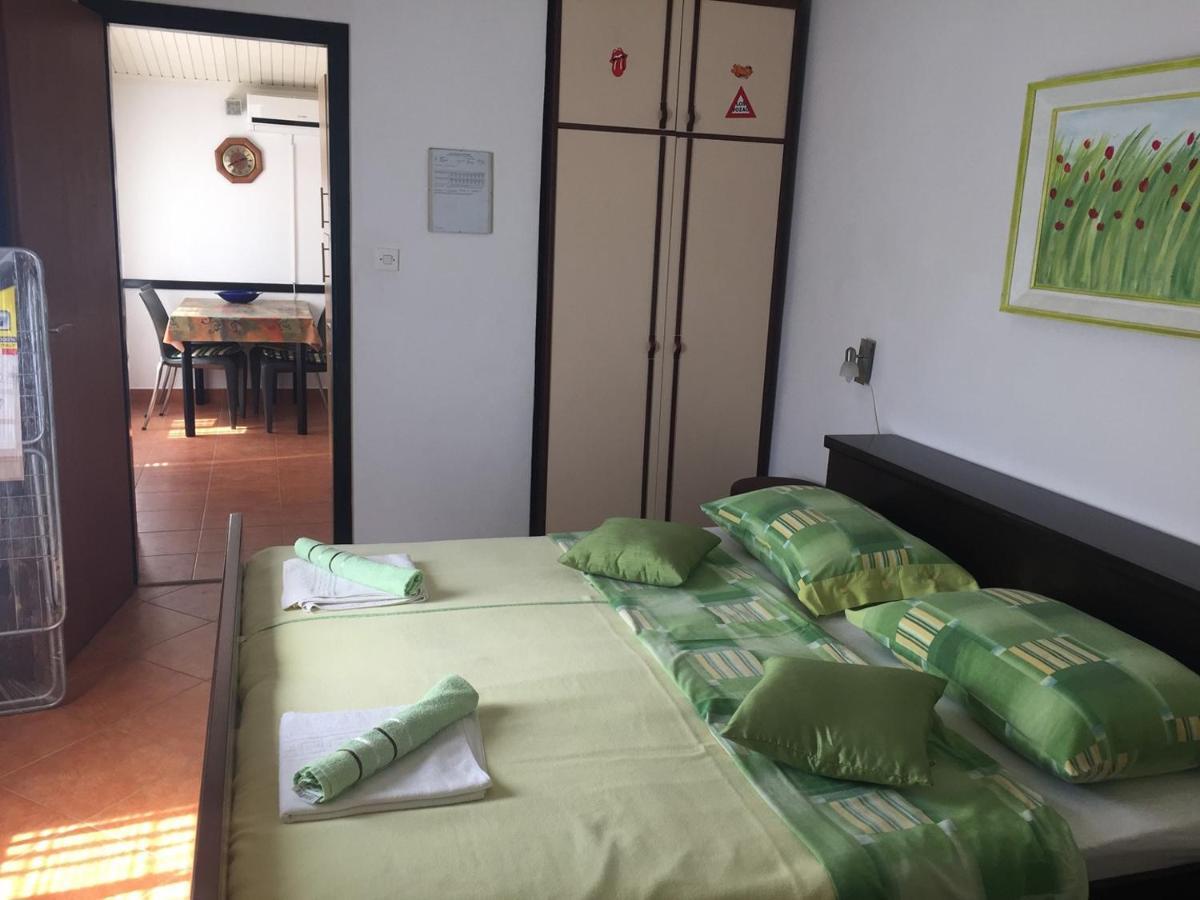 Apartments Porec Beach Area Simo Exterior photo